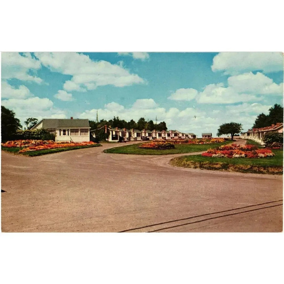 White House Lodge Motor Court Route 1, 3 Miles from Saint John, New Brunswick - Picture 1 of 2